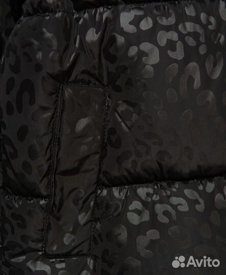 Новая куртка на девочку 110