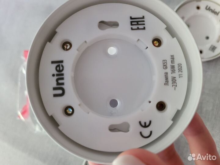 Светильник точечный накладной