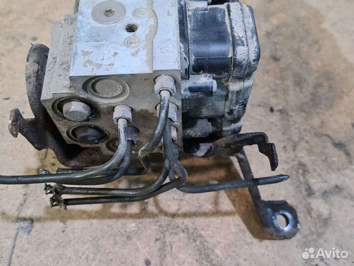 Опель вектра в 99г блок ABS trw