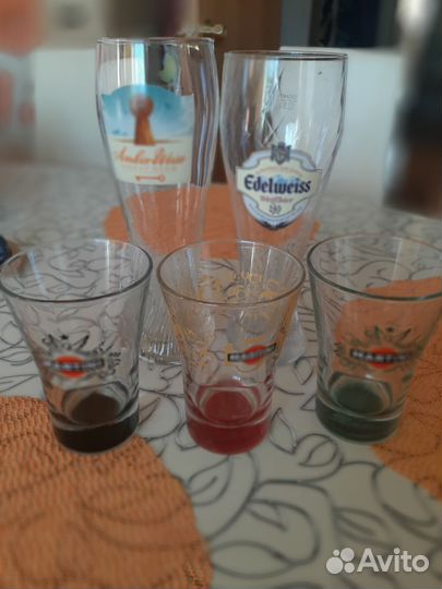 Кружки, стаканы, бокалы, креманки