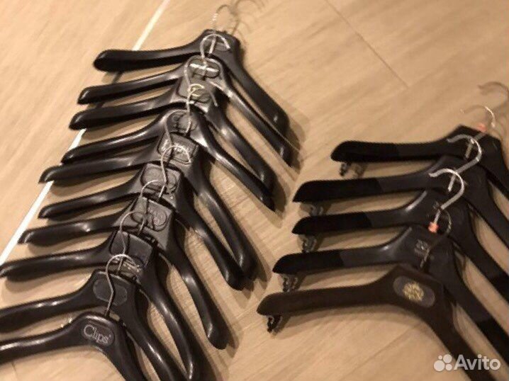 Вешалки плечики