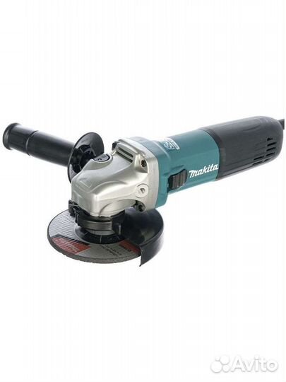 Угловая шлифмашина Makita GA5040C