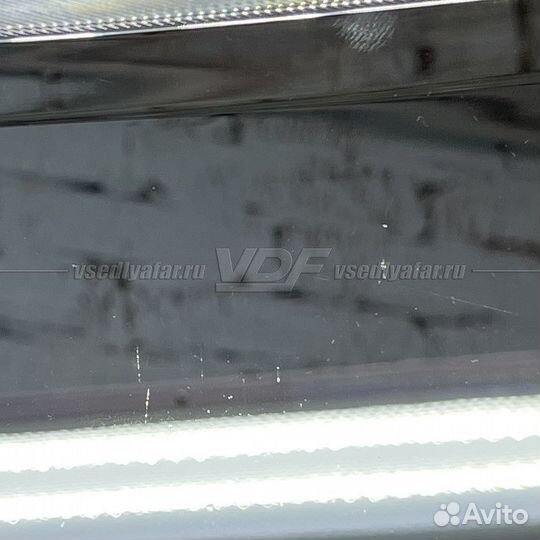 Уцененное стекло для фары Kia Sorento (2012-2021)