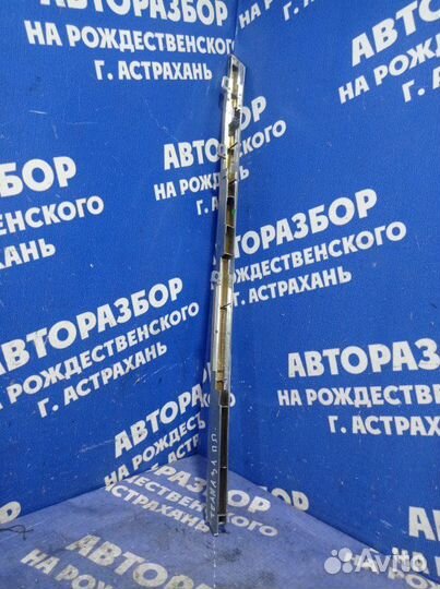 Накладка центральной консоли Nissan Teana J31