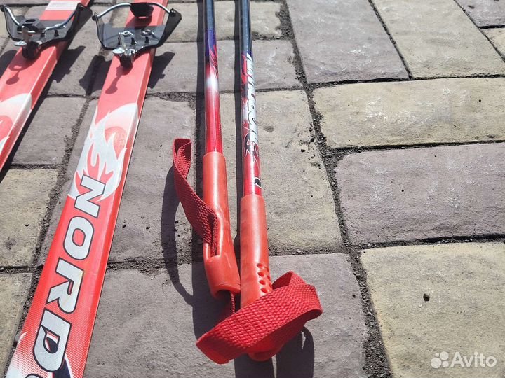 Детский лыжные комплект с креплением 130см