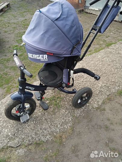 Детский трехколесный велосипед