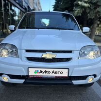 Chevrolet Niva 1.7 MT, 2014, 71 387 км, с пробегом, цена 785 000 руб.