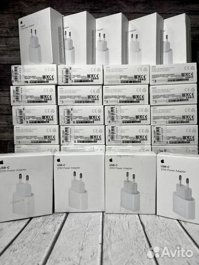 Адаптер питания Apple 20W USB-C
