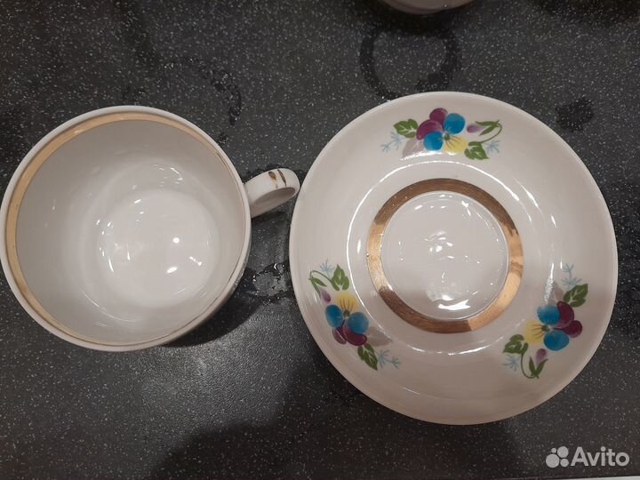 Чайная пара Анютины глазки Красный фарфорист