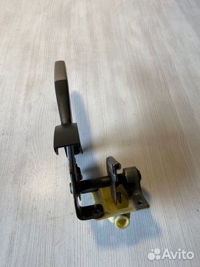 Ручник тормоза Chevrolet Epica X20D1 2010