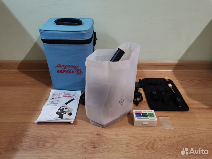 Микроскоп школьный Микромед Эврика 40х-1280х