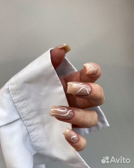 Маникюр гель-лак наращивание ногтей,педикюр