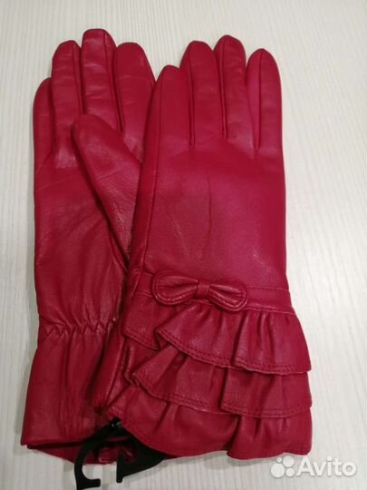 Перчатки кожаные новые женские