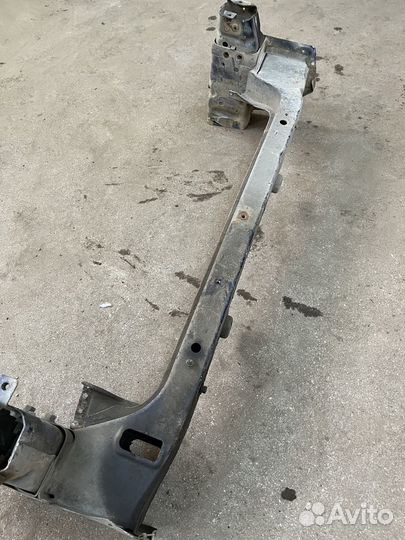 Телевизор (нижняя часть) Nissan primera p11