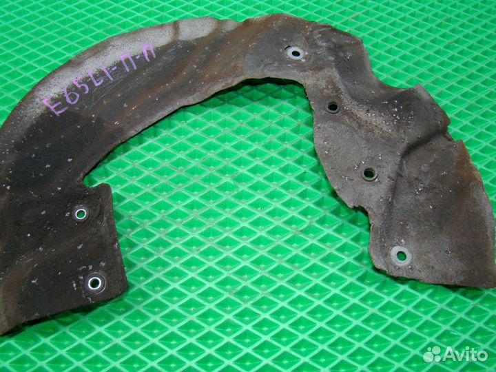 Пыльник тормозного диска передний правый BMW 7 E65