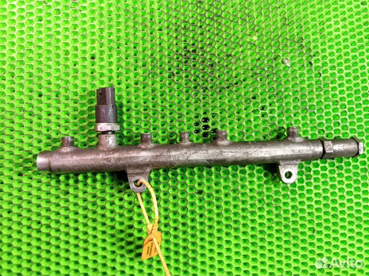 Топливная рампа Renault Megane