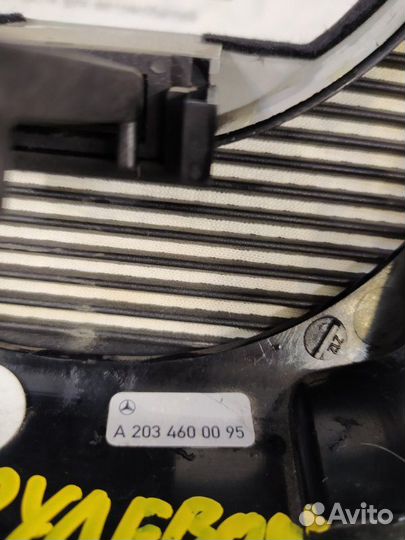 Накладка торпедо под рулевой колонкой