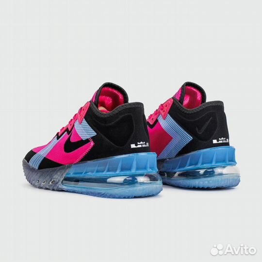 Кроссовки Nike Lebron 18