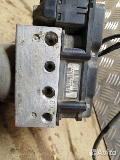 Блок abs Renault Kangoo 1 1 2008