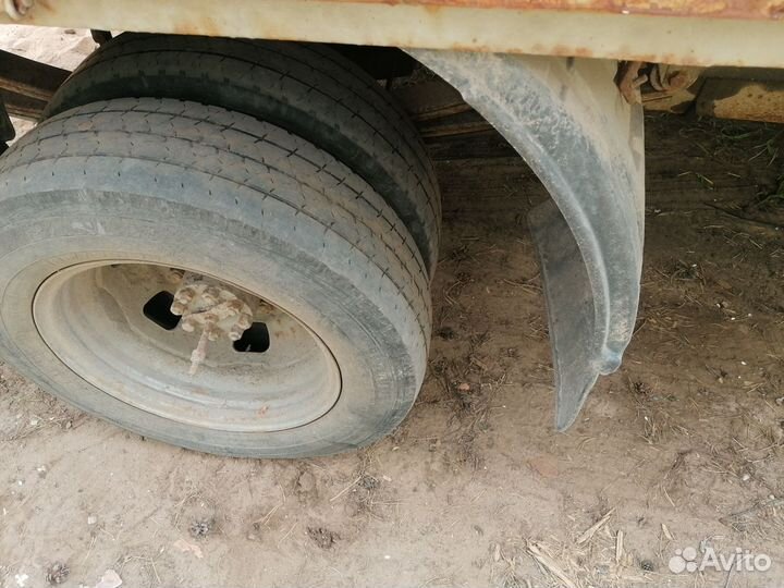 ГАЗ ГАЗель 3302 бортовой, 2000