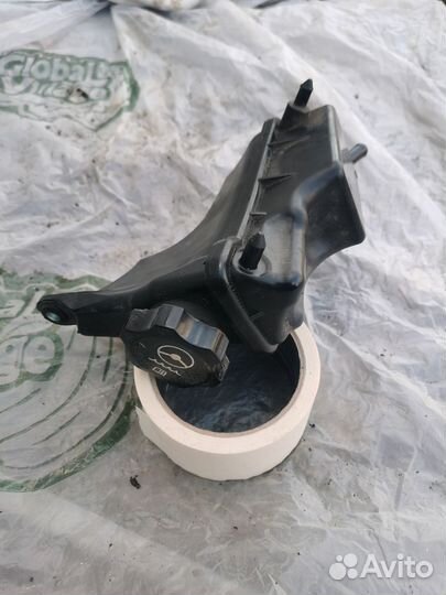 Бачок гур Chevrolet Cruze 