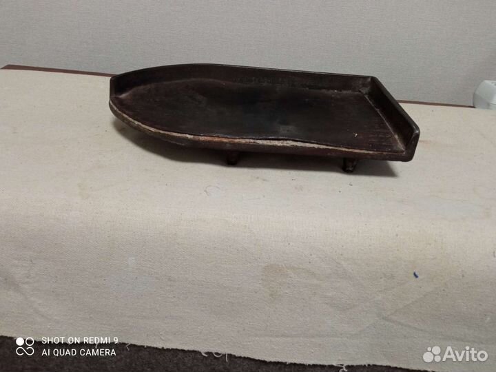 Чугунная подставка для утюга, на ножках СССР
