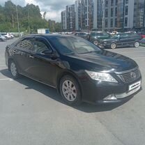 Toyota Camry 2.5 AT, 2012, 194 000 км, с пробегом, цена 1 290 000 руб.