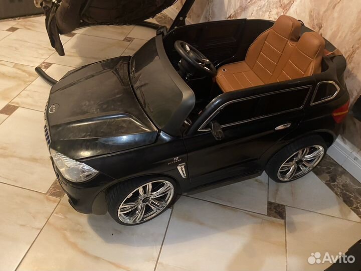 Электромобиль