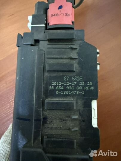 Блок предохранителей для Peugeot 508 18014931