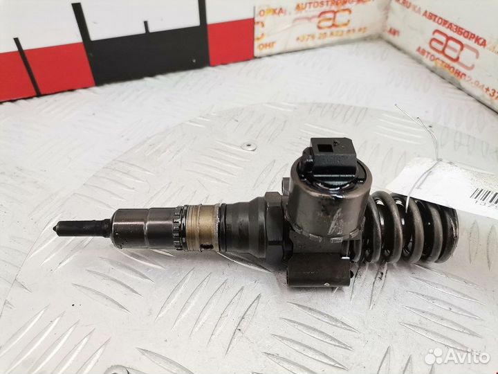 Форсунка дизельная электрическая для Audi A4 B7