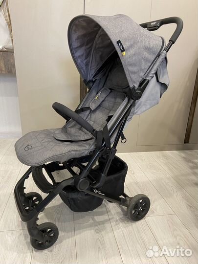 Прогулочная коляска easywalker buggy xs