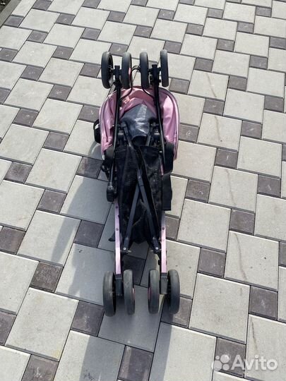 Прогулочная коляска трость