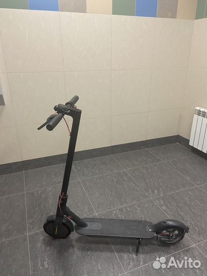 Электрический самокат xiaomi m365 pro