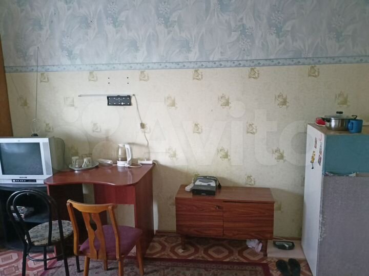 Комната 17 м² в 1-к., 2/4 эт.