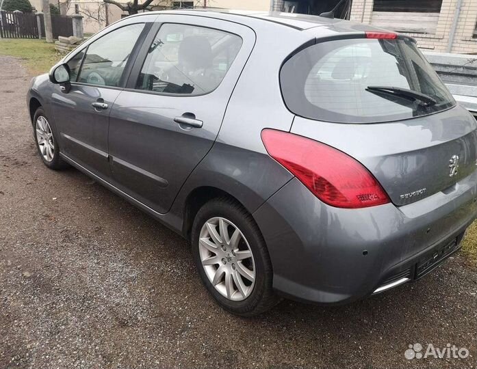 Peugeot 308 1.6 EP6 120 лс 2010г по запчастям