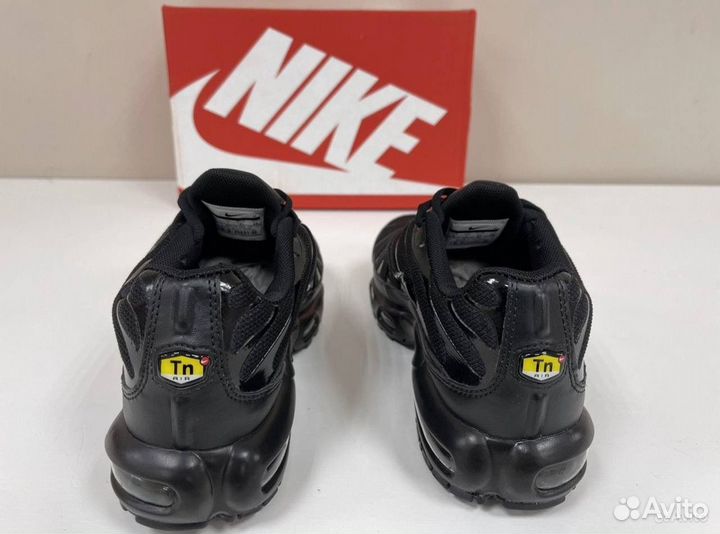 Кроссовки Nike Air Max Plus Tn Black