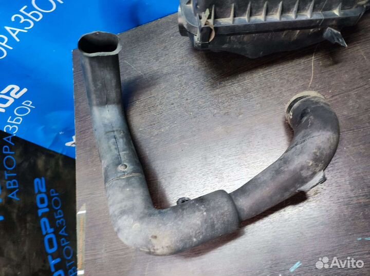 Корпус воздушного фильтра Geely Emgrand Ec7