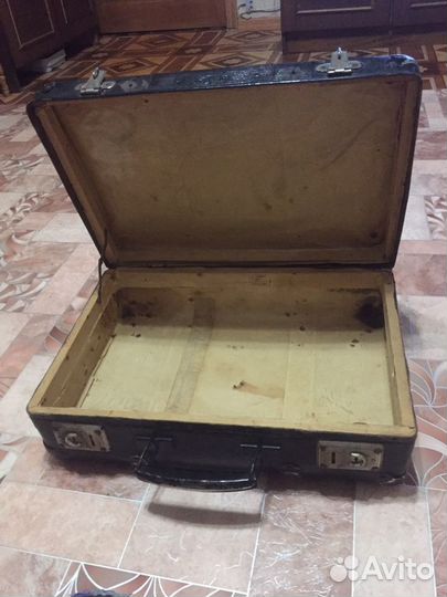 Чемоданы СССР ретро