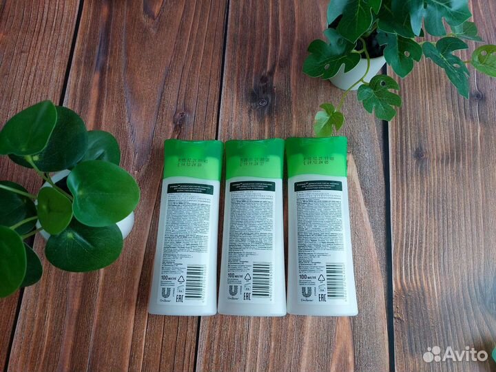 Уходовая косметика Чистая линия + подарок крем