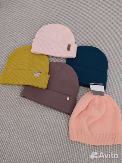 Комплект шапка и шарф новый женский