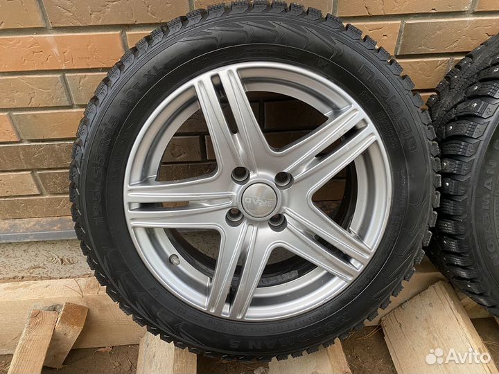Комплект зимних колес r15