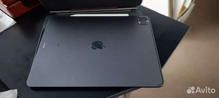 iPad pro 12.9 512 гб 4 поколение