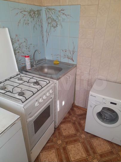 2-к. квартира, 40 м², 3/5 эт.