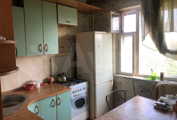 2-к. квартира, 52 м², 5/10 эт.