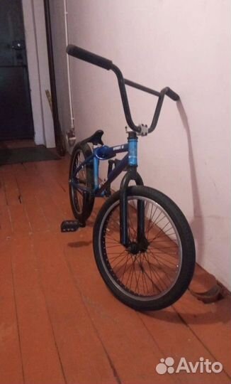 Трюковой велосипед bmx