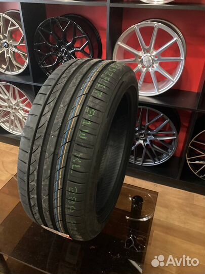 Tracmax X-Privilo TX3 225/45 R17 94Y