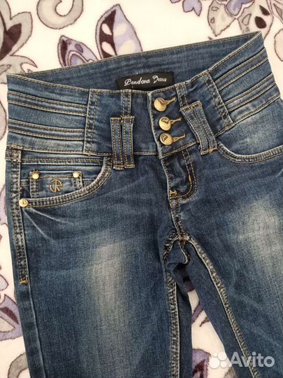 Пакет фирменных вещей