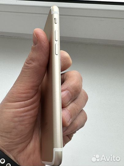 iPhone 7, 32 ГБ