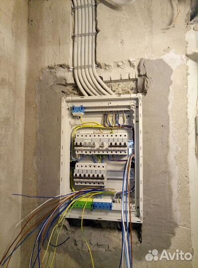 Электрик, услуги электрика