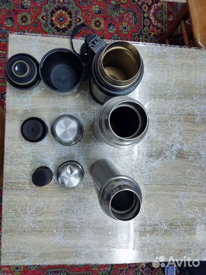 Термос с кружкой